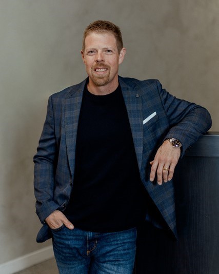 Patrick Miles Headshot